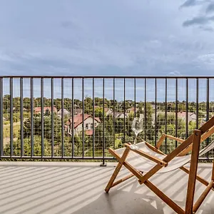 https://rentplanet-apartamenty-zarembowicza.hotelswroclaw.com